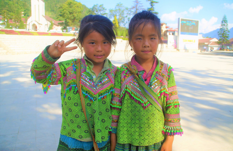 Hmong Girls, Sapa