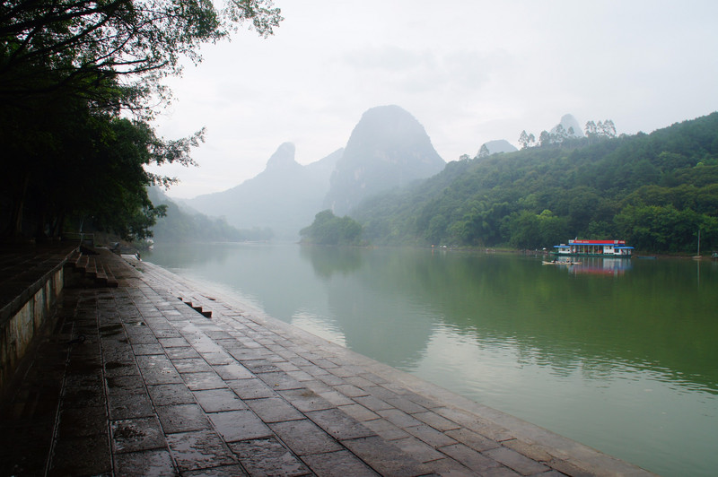 Li River Riverside Path