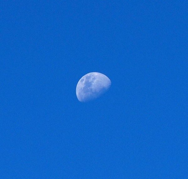 Guarda, la Luna !!