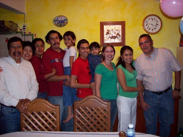 Lopez-Flores Familia