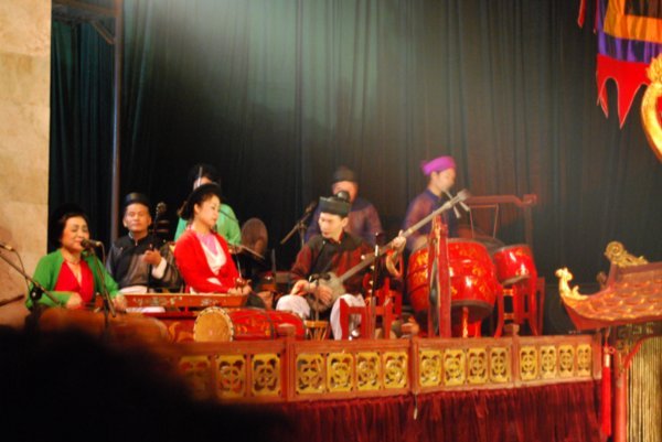 Thang Long Water Puppet Theatre: Live Band