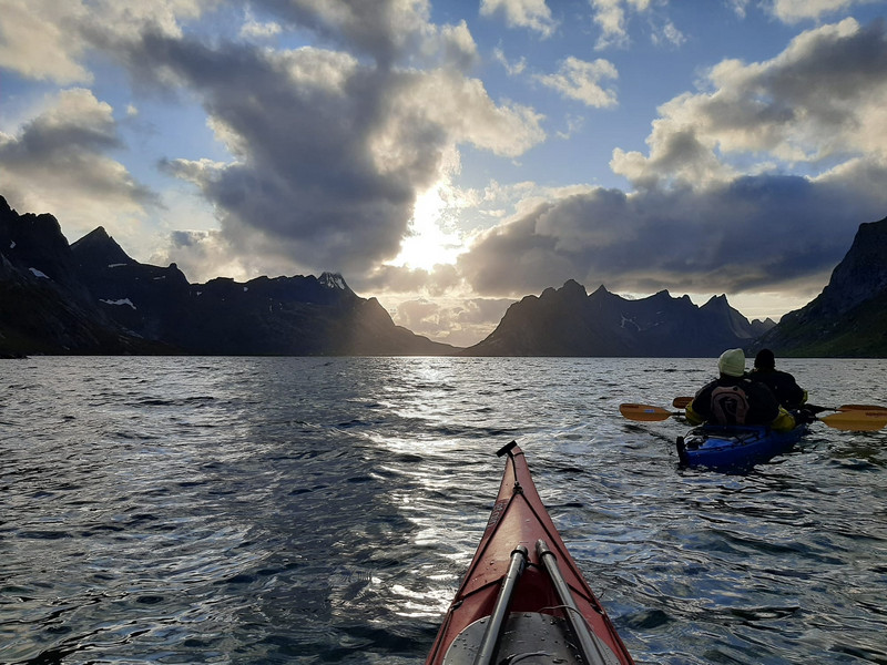 Lofoten kayaking