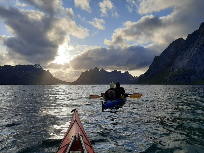 Lofoten kayaking