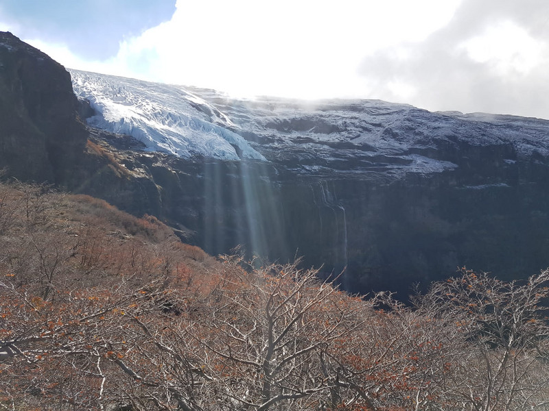 Park Huapi, glacier turning into mini waterfall