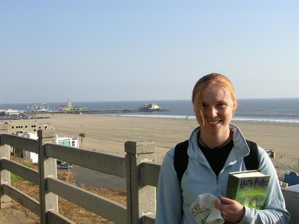 Sarah in front of Santa Monica pier