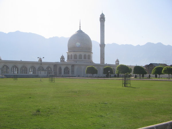 Hazrat Bal, Srinagar