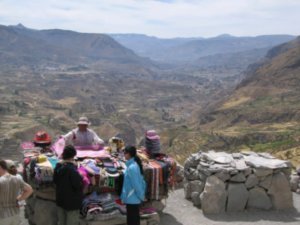 Market for tourists over the canyon