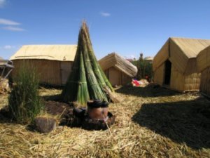 Floating island on Lake Titicaca - A Lebego szigetek a Titicaca tavon