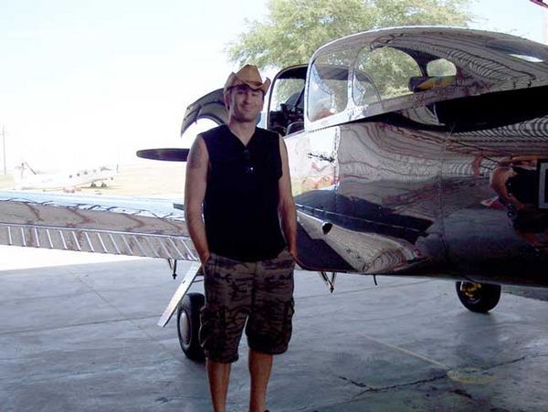 James and the Airplane