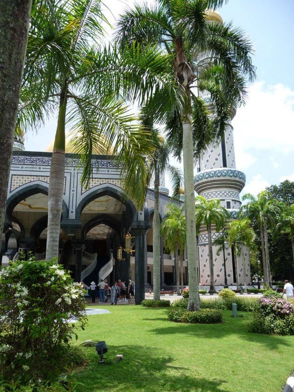 Jame Asn Hassanal Bolkiah Mosque