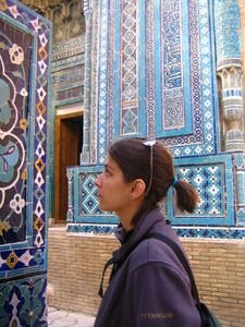Samarkand - Annamaria admiring Shah-I-Zinda tiles