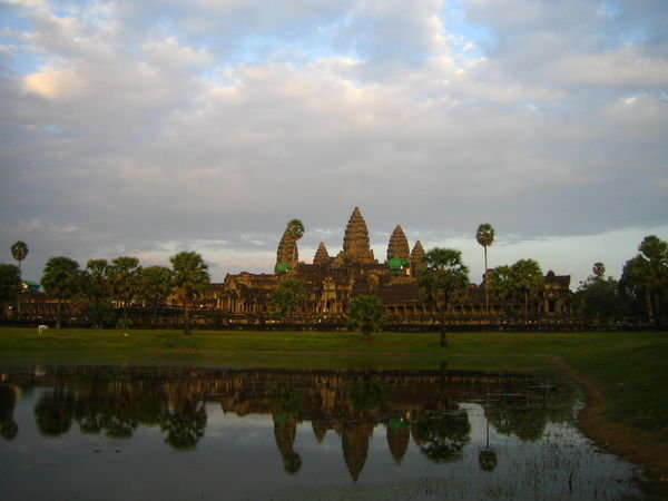 Angkor - Angkor Wat at Sunset