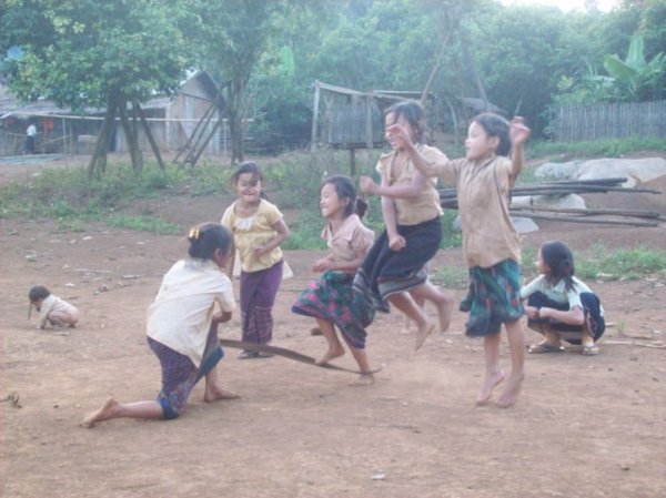 Laos' touwtje springen