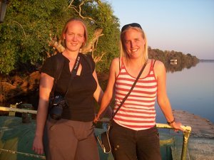 zambia: Marieke en ik aan de Zambezi