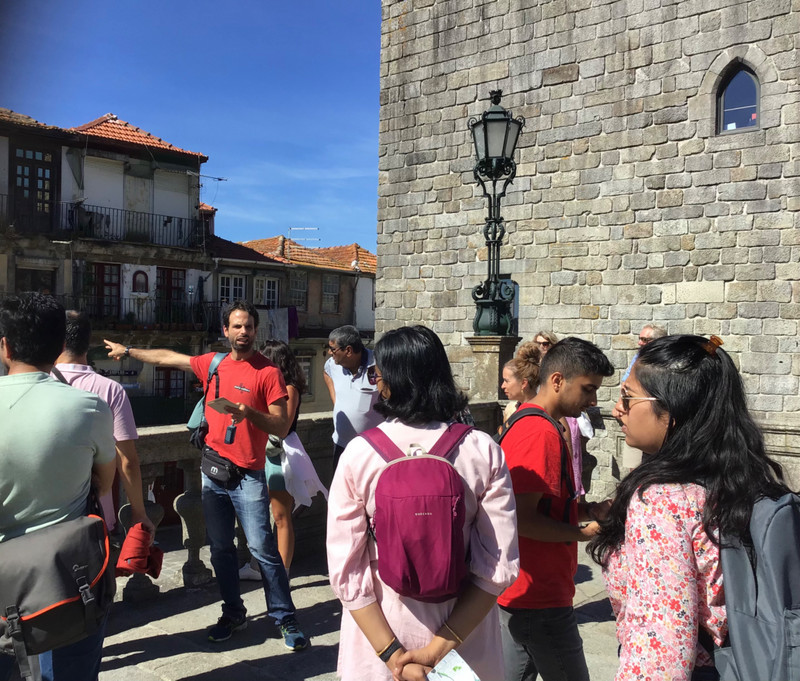 Our Porto Walkers guide.