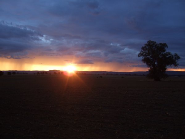 Sunset on the way to The Blue Mountains