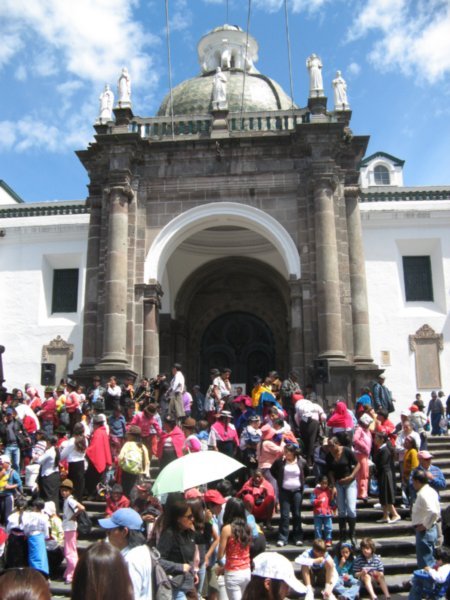 Fiesta in Plaza Grande