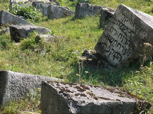 Oldest Graves