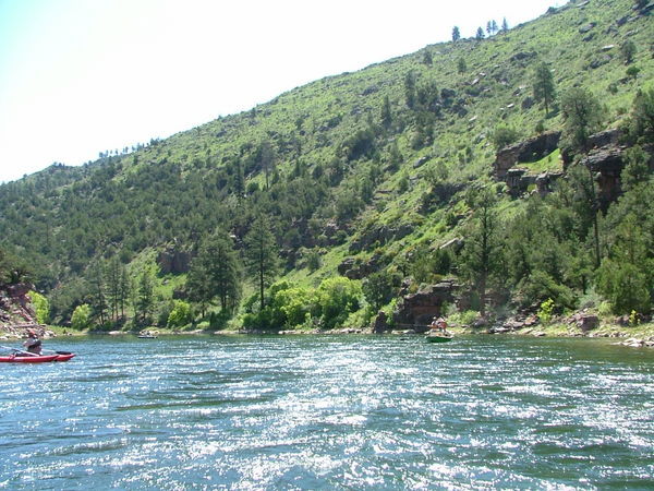 Floating the rapids and fishing the Green River 2nd Day