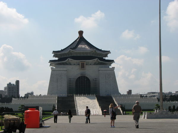 More Chiang Kai-sheck Memorial