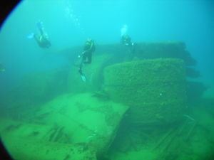 Tagging in the back of wreck in Aliwal Shoal