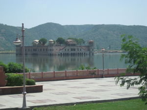Palace on the water- Jaipur