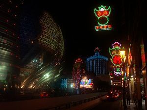 Macau at night - Casino time!