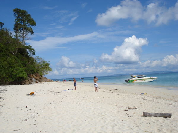 Bamboo Island | Photo