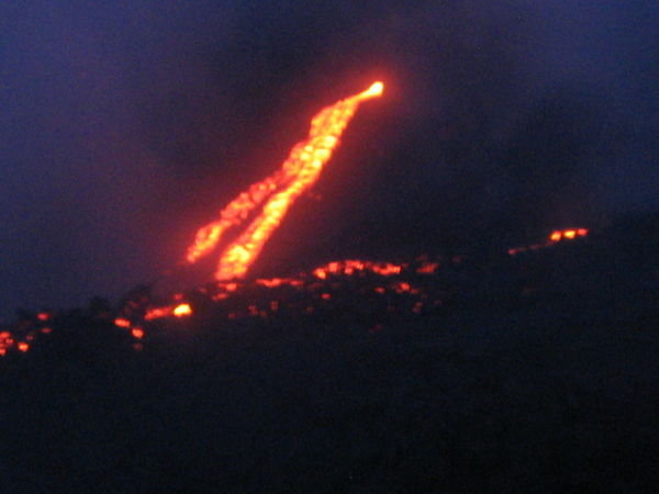 Luces Del Volcan Pacaya