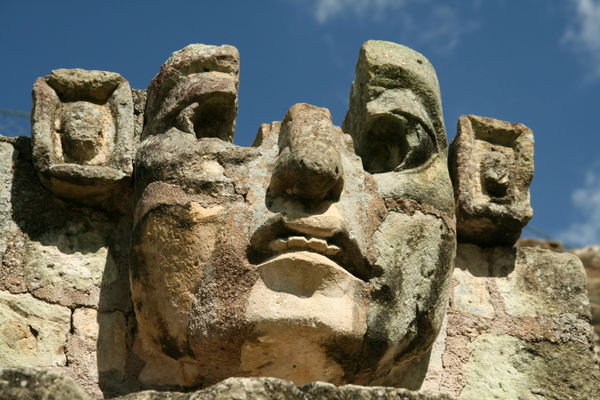 Face carving at Copan Ruinas