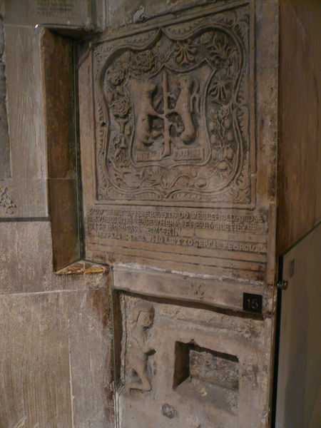 Prisoners' Carvings in Beauchamp Tower
