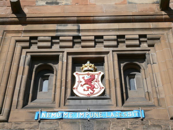 Inscription over Edinburgh Castle entrance
