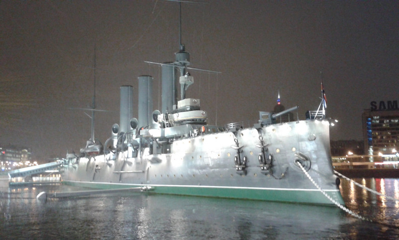 L'incrociatore Aurora (da cui parti' il colpo che diede avvio alla rivoluzione)