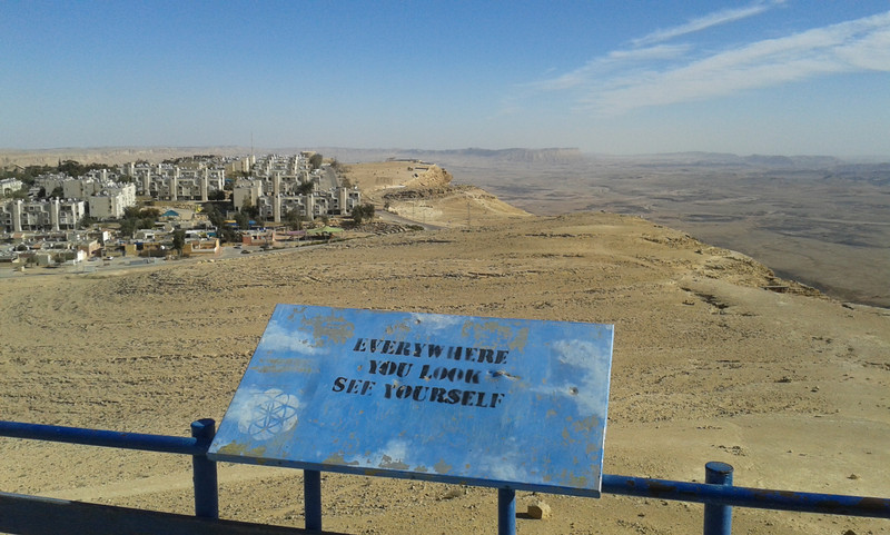 Mitzpe Ramon: la città sull'orlo del cratere