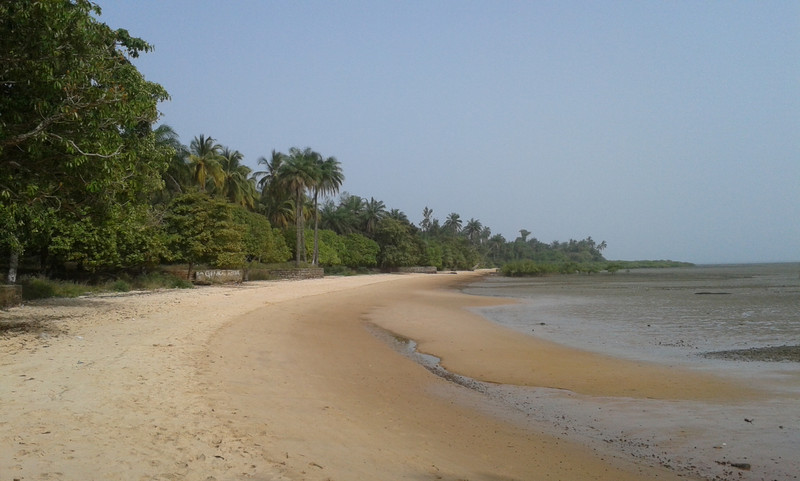Ofir Beach con bassa marea