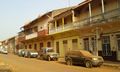 Le polverose strade del centro di Bissau