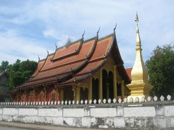 Luang Prabang: Wat dal tipico stile locale
