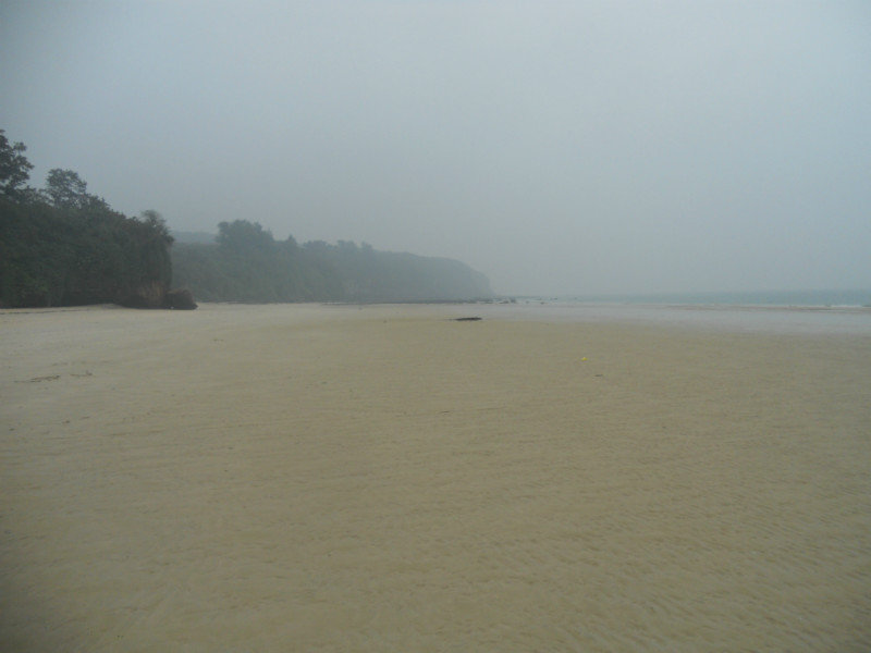 Isola di Weizhou: la spiaggia "bianca"