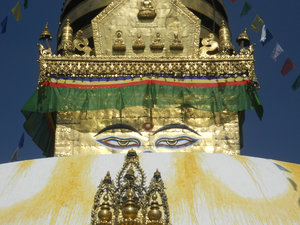 Gli occhi del Buddha vi guardano dal Nepal  