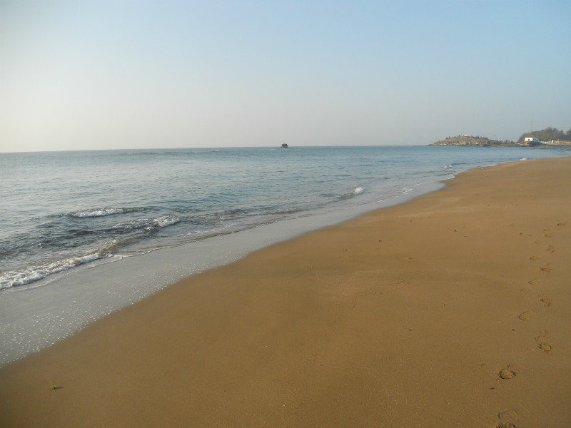 La spiaggia Chakratirth 