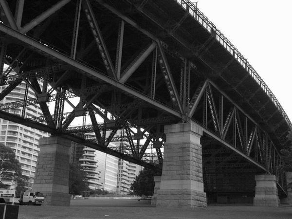 Sydney Harbour Bridge (2)