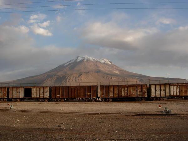 Volcan and Train