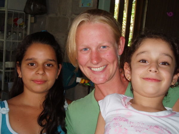 Angel with my Honduran "cousins"