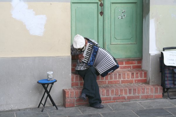 musician in Old San Juan