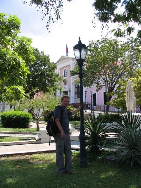 Pieter in Plaza Bolivar