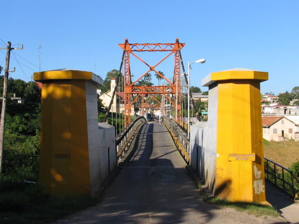 The bridge from San Ignacio