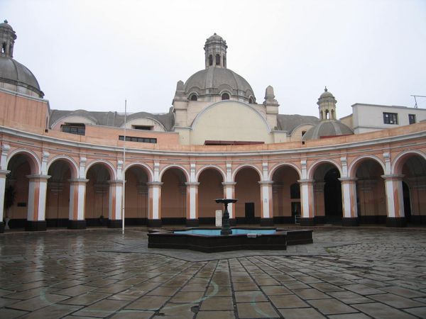 The Courtyard at Mercedes Cabello