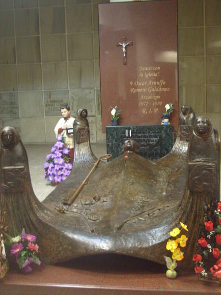 Romero's tomb
