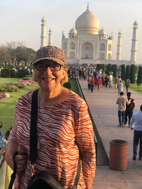 Mum & the Taj