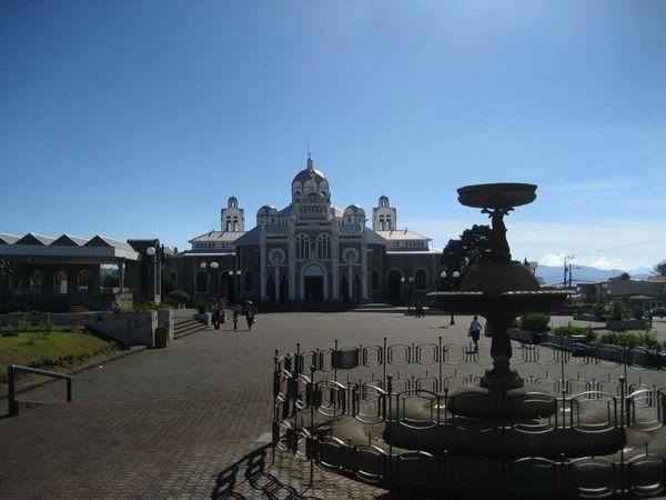 The church at Cartago on a beautiful day